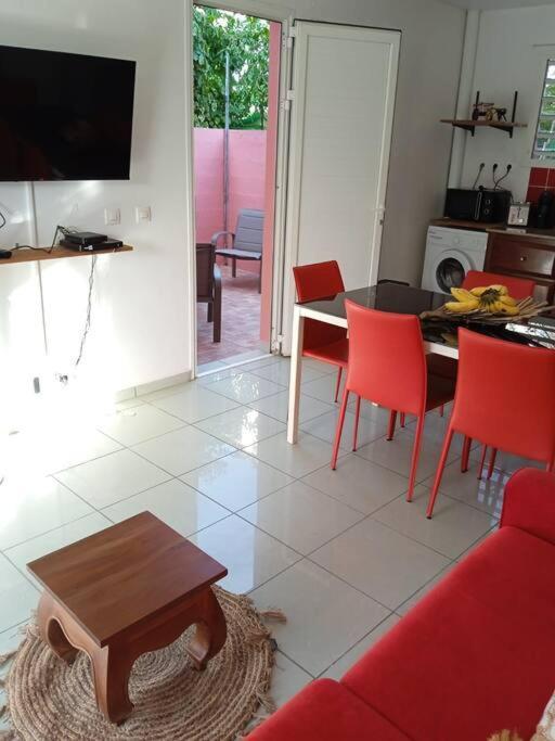 Dous'Inn Kreyol Appartement Avec Free Wifi Grand-Bourg  外观 照片
